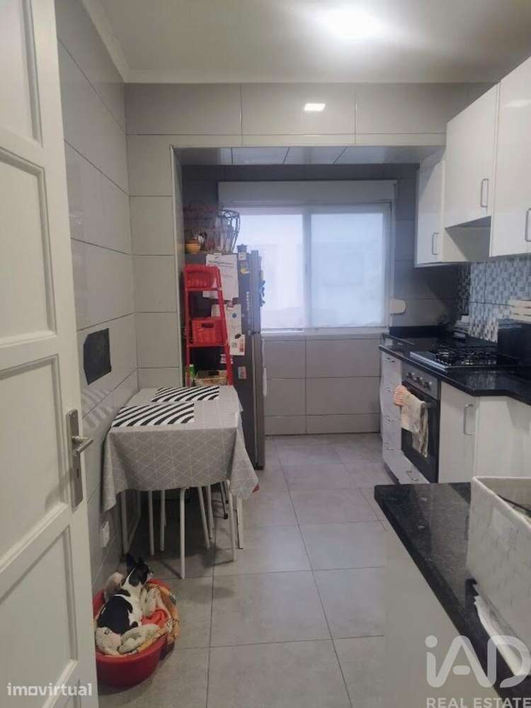 Apartamento T2 em Queluz e Belas - Grande imagem: 3/17
