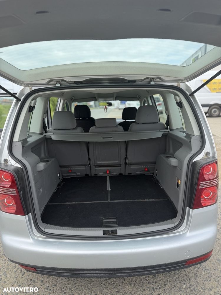Volkswagen Touran 1.6 Trendline - 5