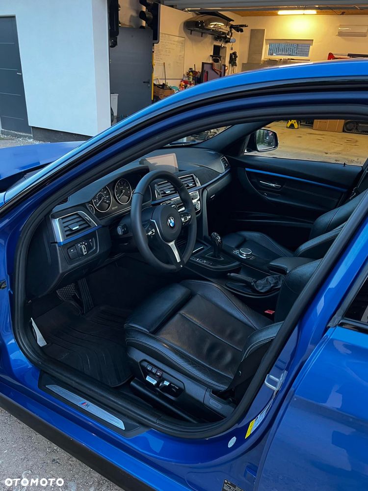 BMW Seria 3 330i M Sport Shadow sport - 12