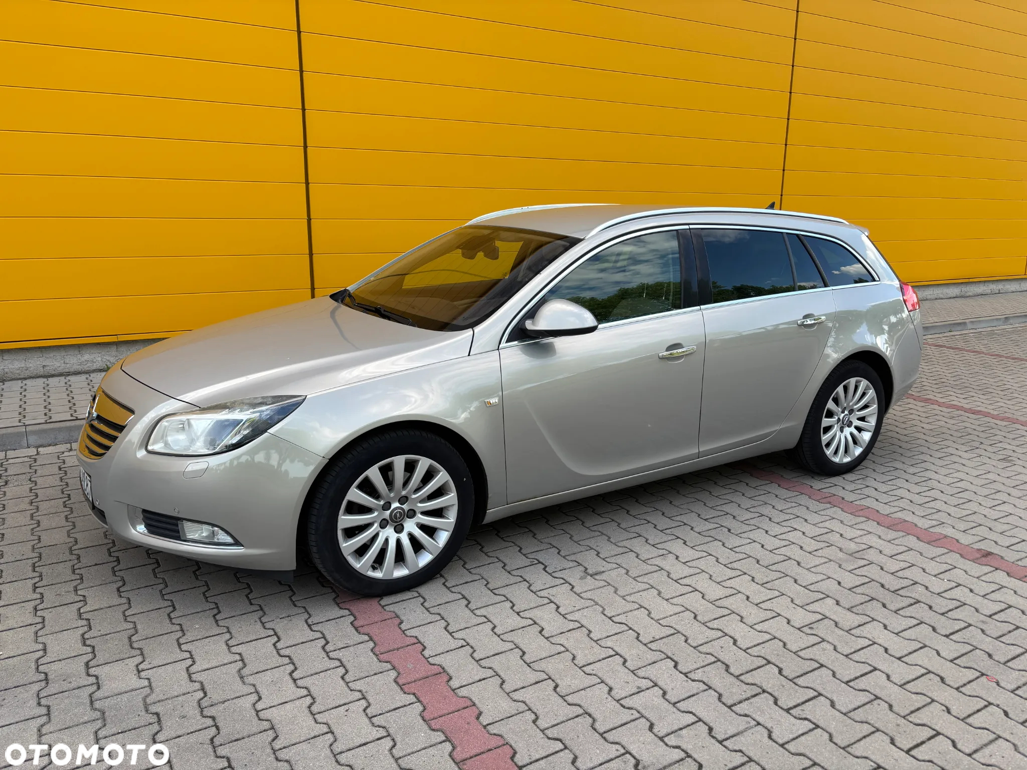 Opel Insignia 2.0 CDTI Cosmo - 3