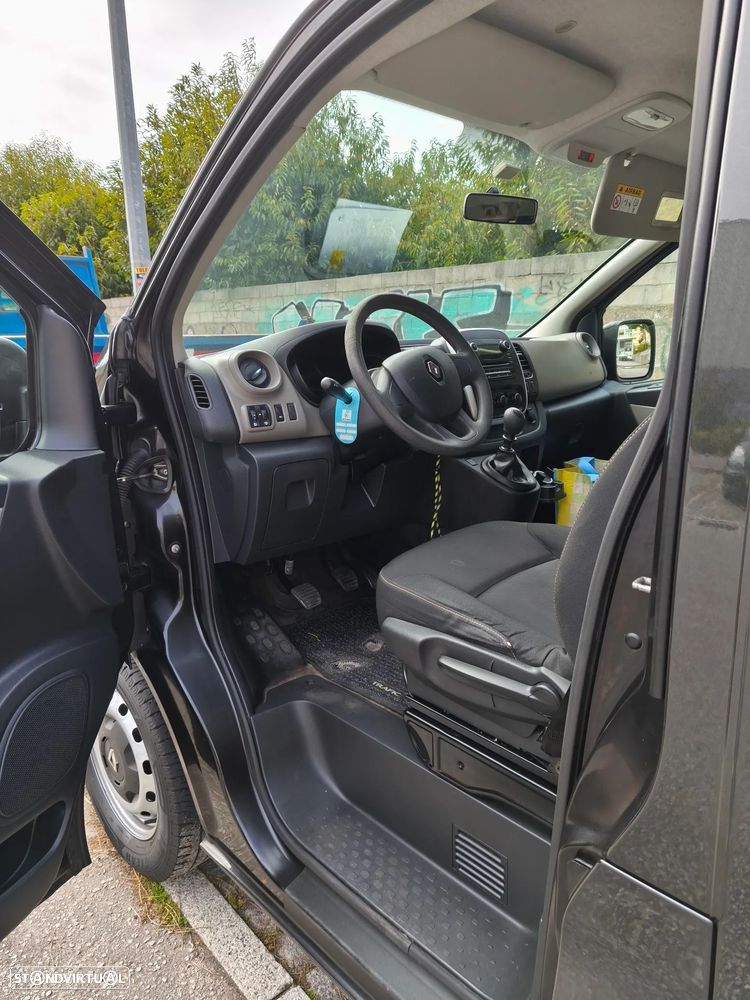 Renault Trafic 2017 photo 5
