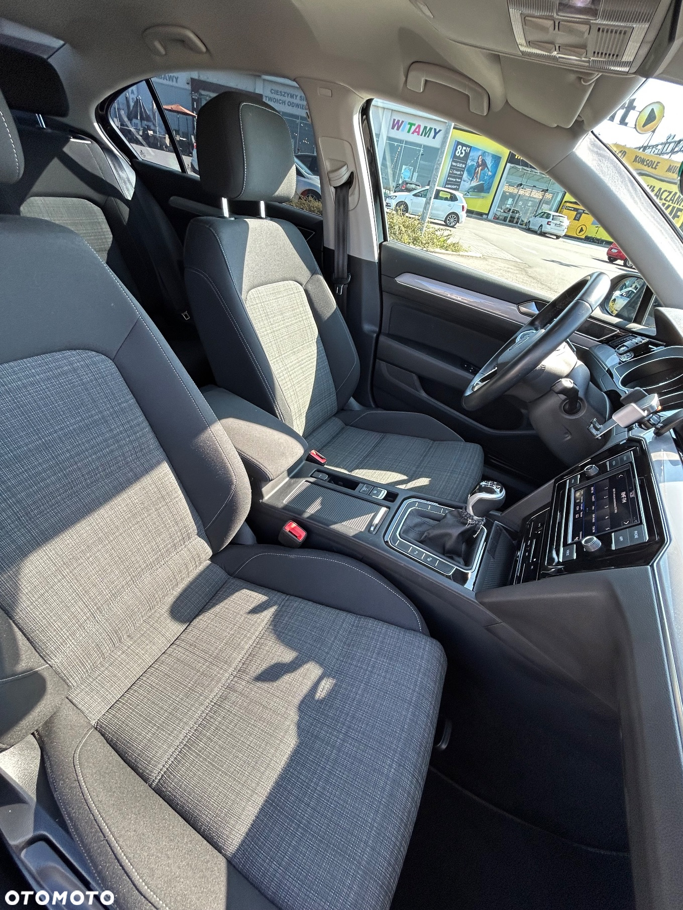 Volkswagen Passat 2.0 TDI EVO Business - 21