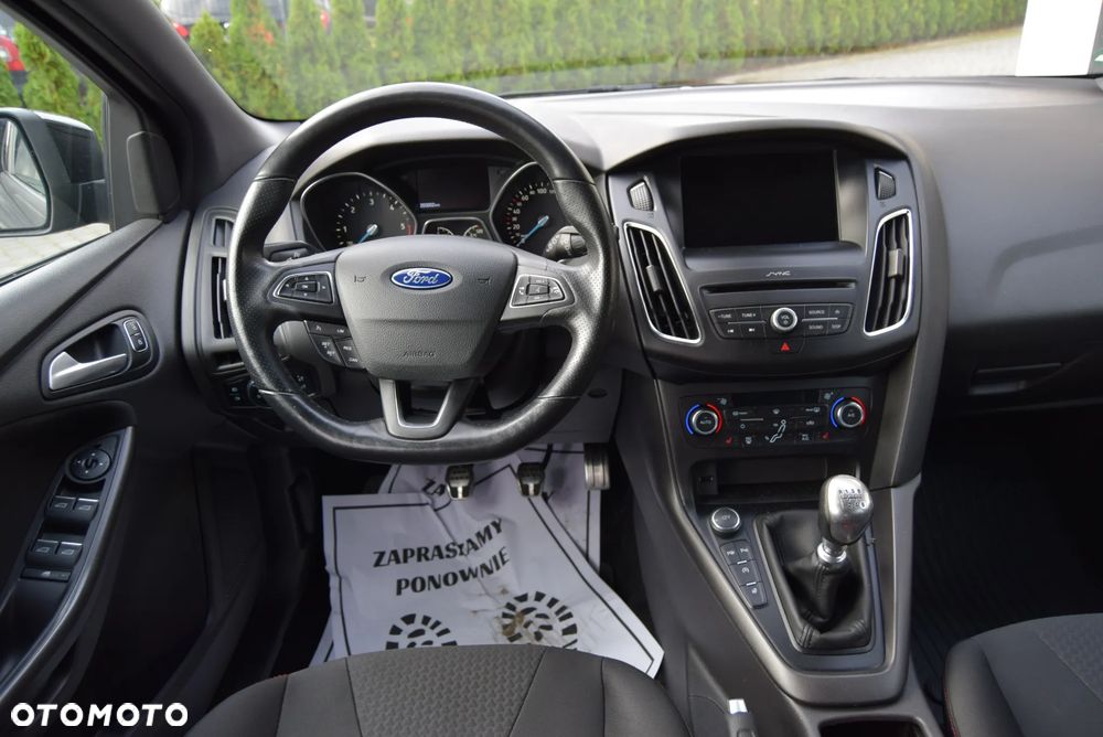 Ford Focus 1.5 TDCi ST-Line - 18