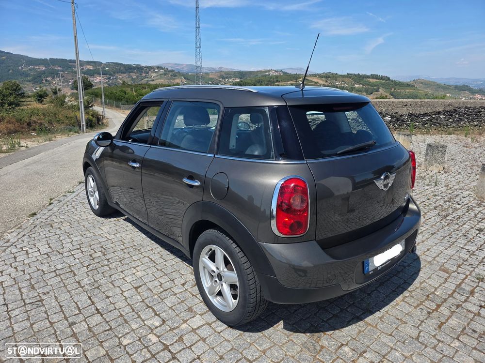 MINI Countryman One D - 5