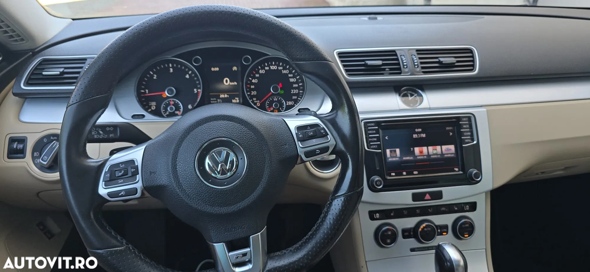Volkswagen Passat CC 2.0 TDI DSG BMT - 11