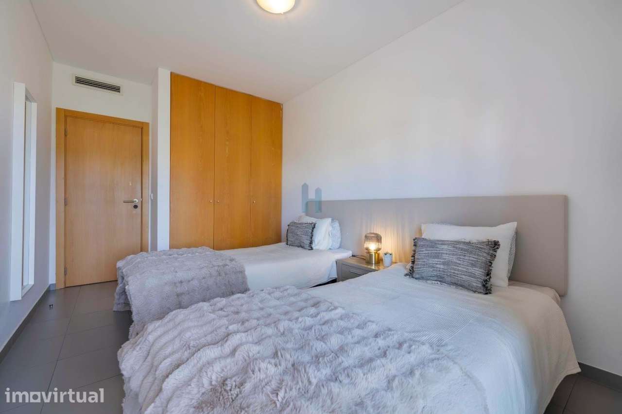Apartamento na Praia da Rocha - Grande imagem: 3/22