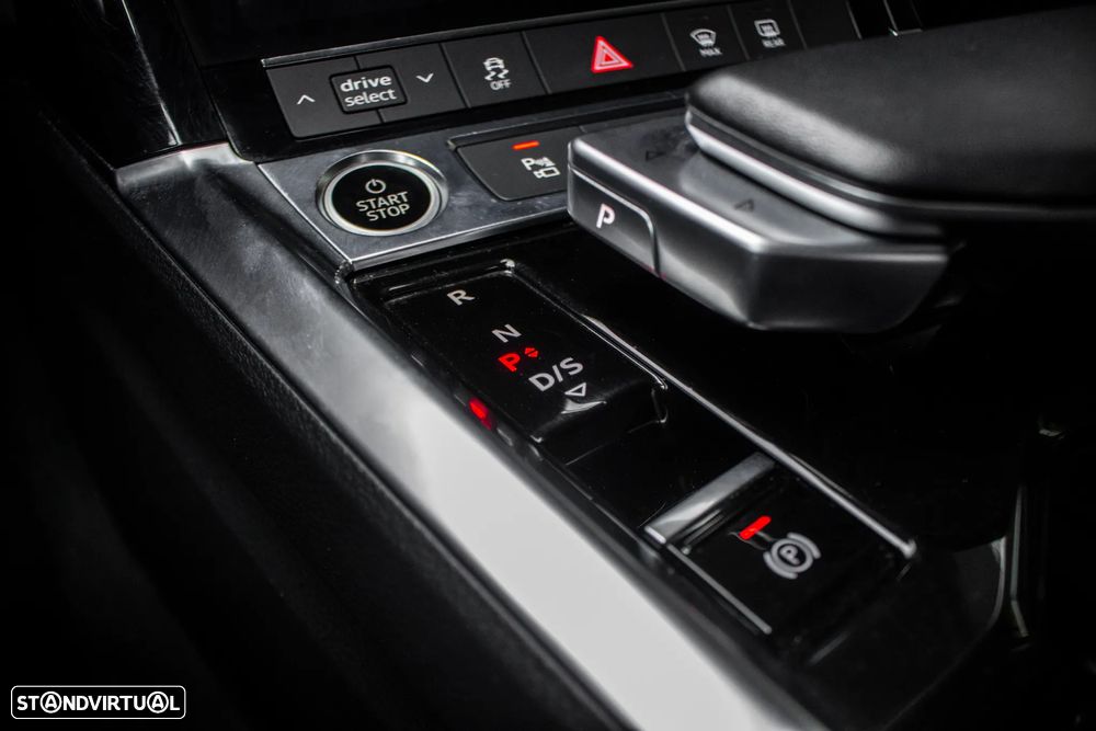 Audi Q8 e-Tron Sportback 55 quattro advanced - 21