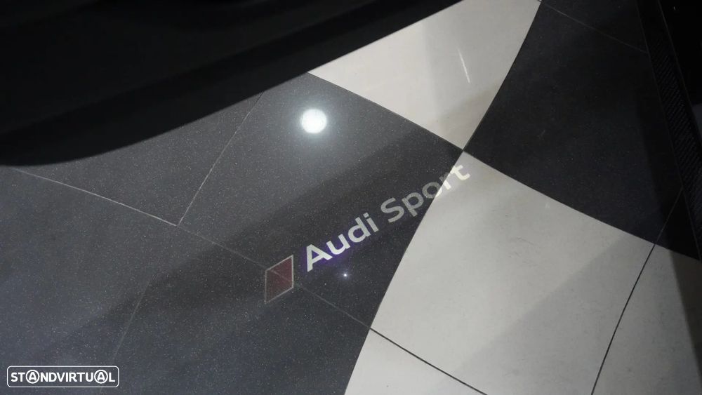 Audi RS7 Sportback 4.0 TFSI quattro Tiptronic - 28