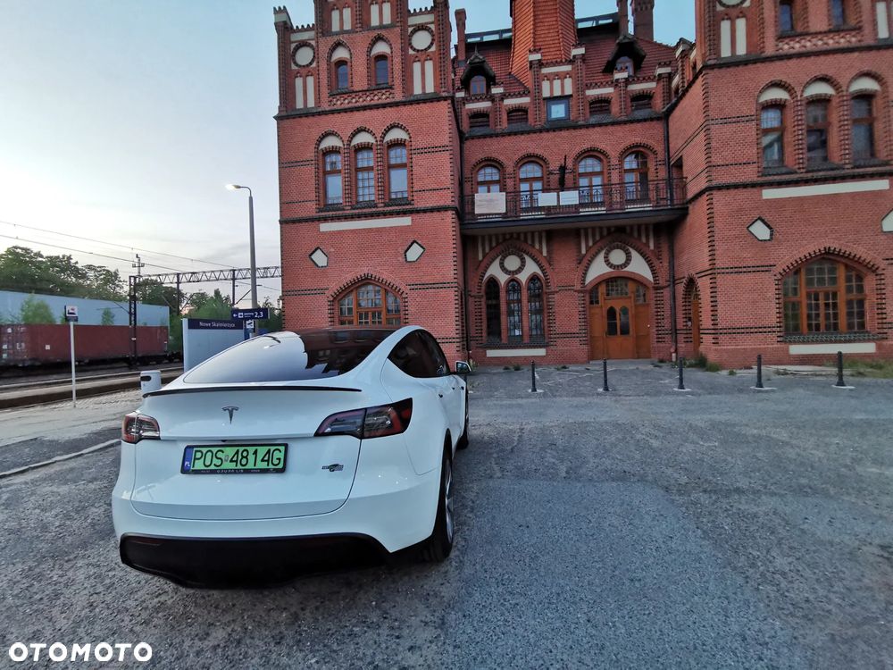 Tesla Model Y Standard - 5