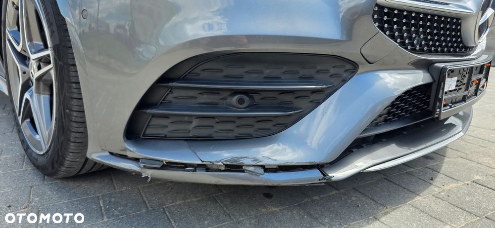 Mercedes-Benz CLA 200 d 8G-DCT AMG Line - 9