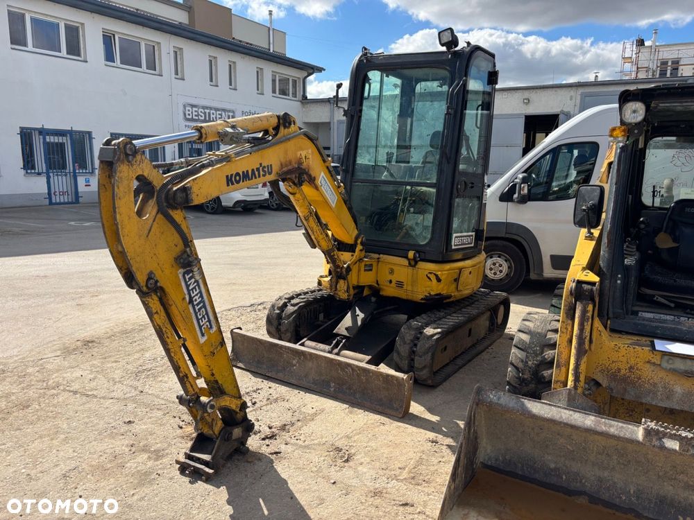 Komatsu Pc26 Mr-3 - 1