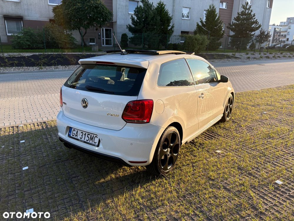 Volkswagen Polo 1.4 TSI GTI DSG - 4