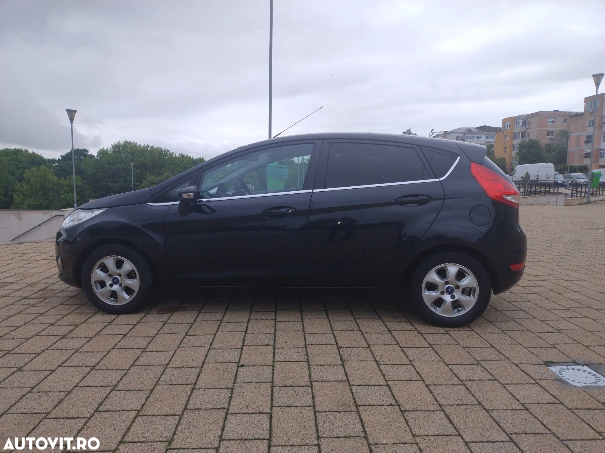 Ford Fiesta 1.6 TDCi Titanium - 11