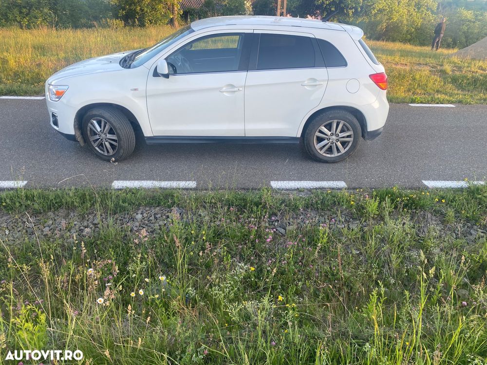 Mitsubishi ASX 1.8L DID 4WD Instyle A02 - 4