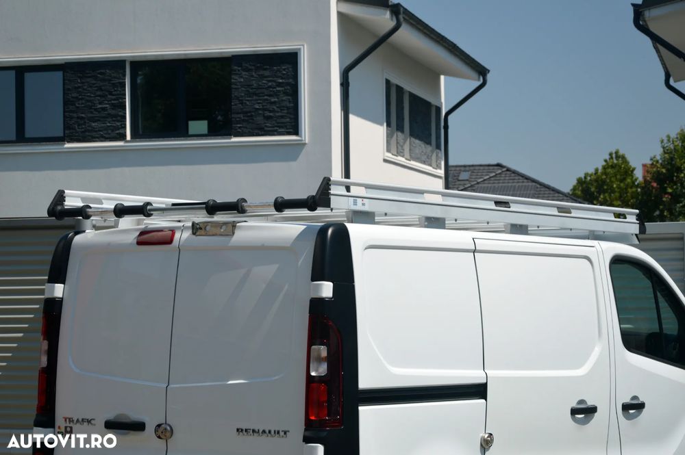 Renault Trafic - 22