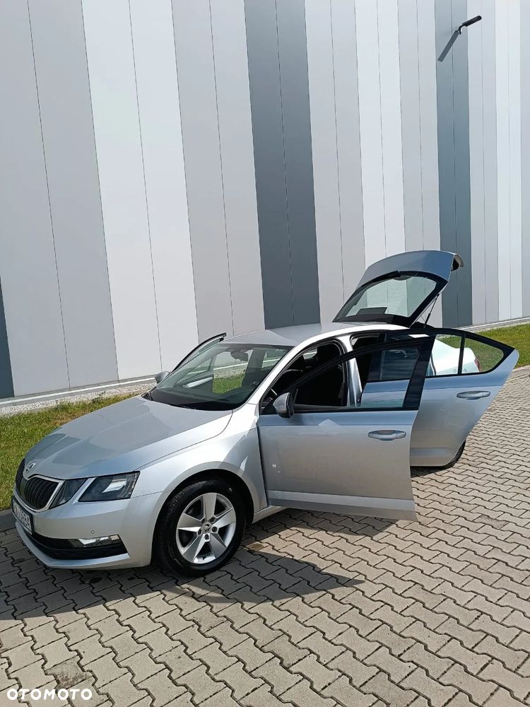 Skoda Octavia 1.6 TDI Ambition - 16