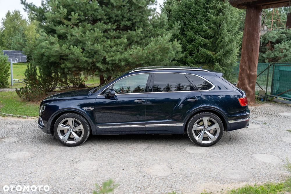 Bentley Bentayga W12 Mulliner - 8