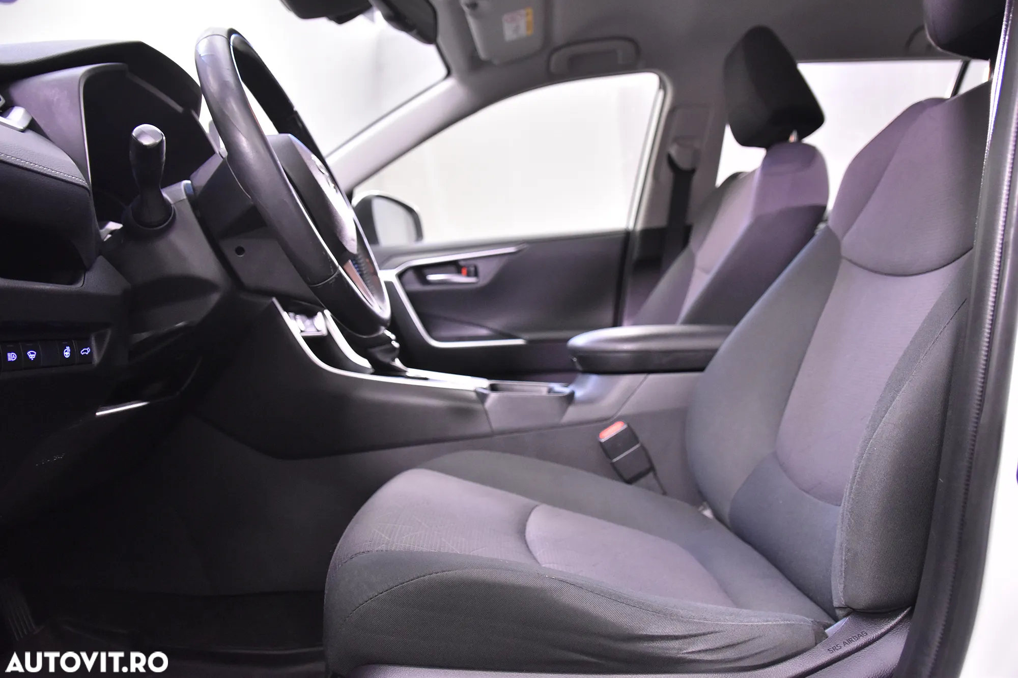 Toyota RAV4 - 21
