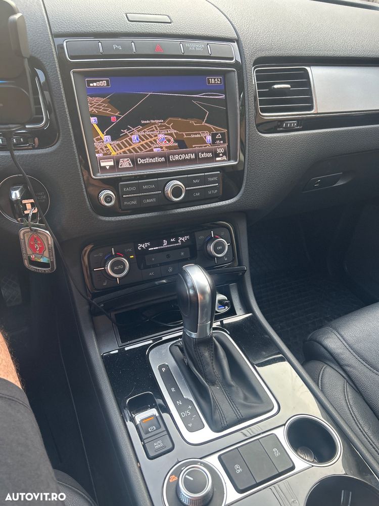 Volkswagen Touareg 3.0 V6 TDI BMT - 10