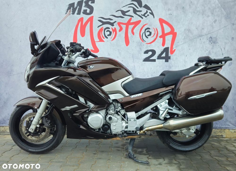 Yamaha FJR - 6