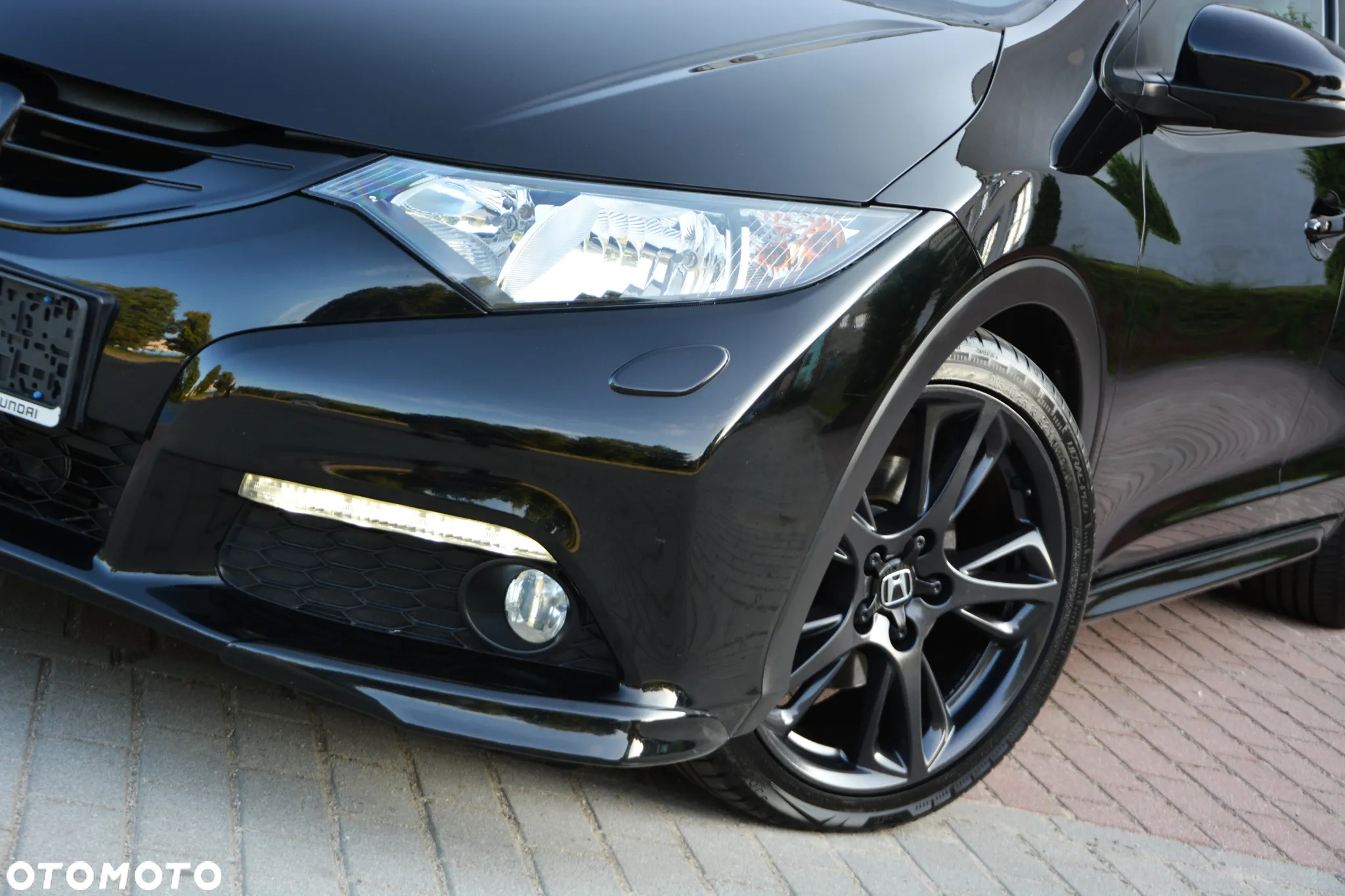 Honda Civic 1.8 i-VTEC Comfort Black Edition - 2