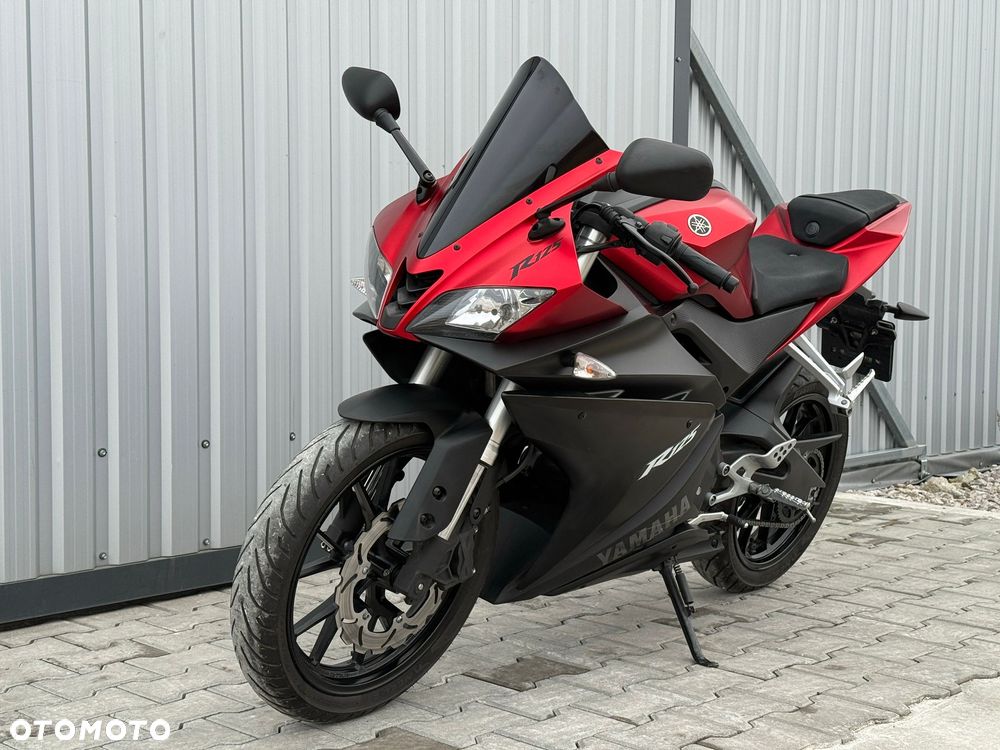 Yamaha YZF - 3