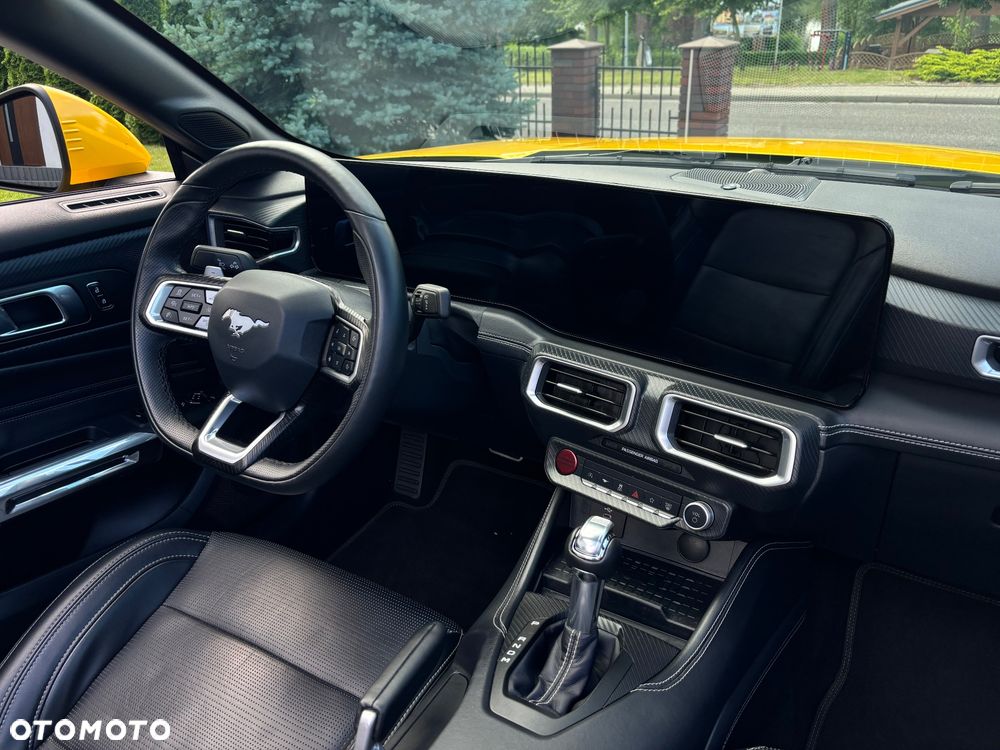 Ford Mustang - 29