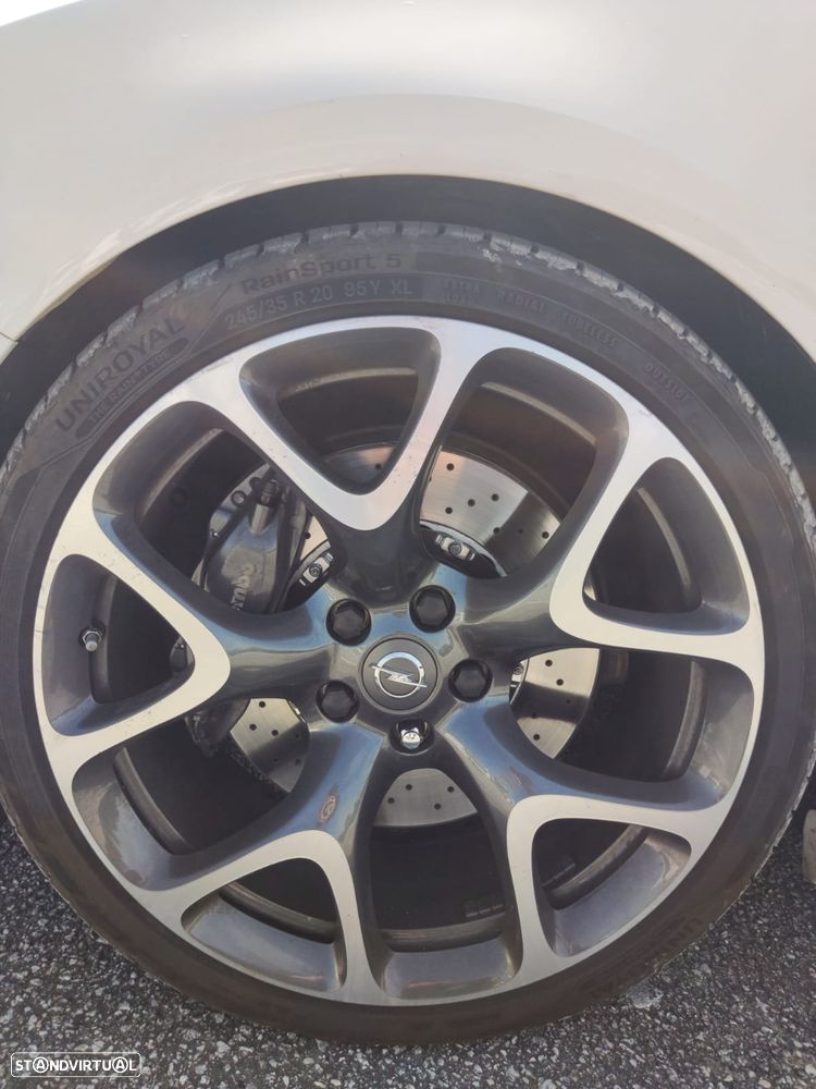 Opel Astra GTC OPC 2.0 T - 7