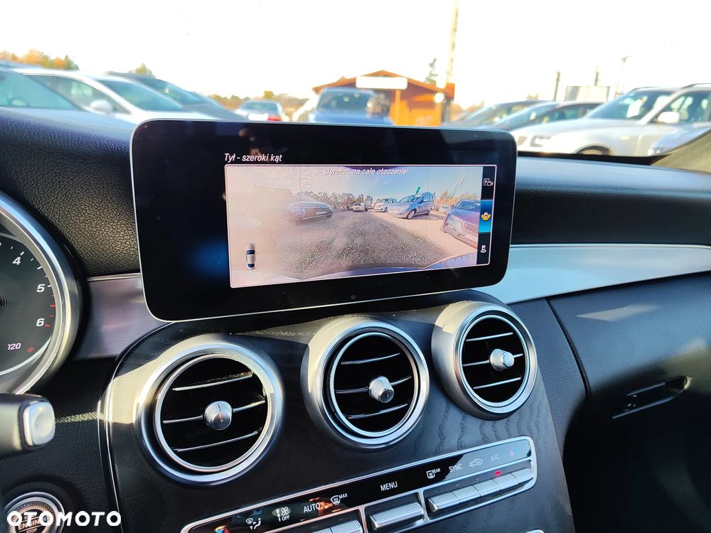 Mercedes-Benz Klasa C 220 d 9G-TRONIC AMG Line Plus - 18