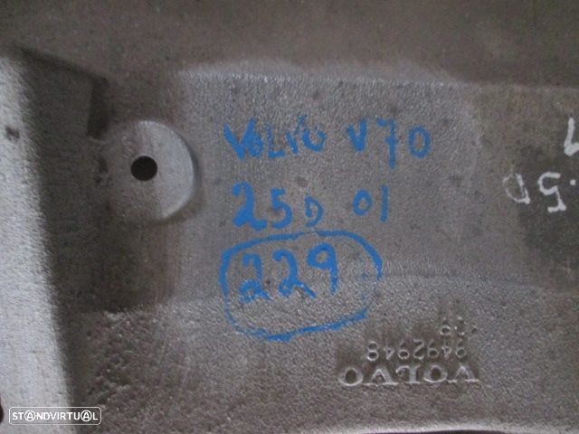 Charriot CHA229 VOLVO V70 2001 2.5 D TRAS COMPLETO - 1