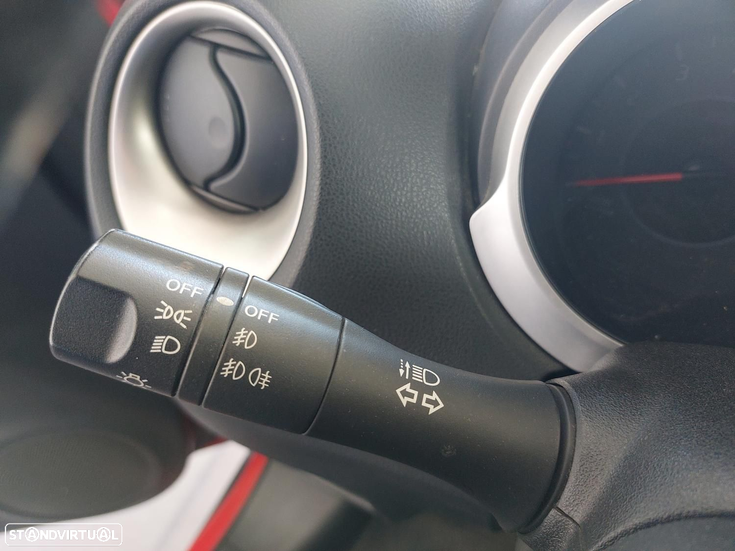 Nissan Juke 1.2 DIG-T N-Connecta - 17