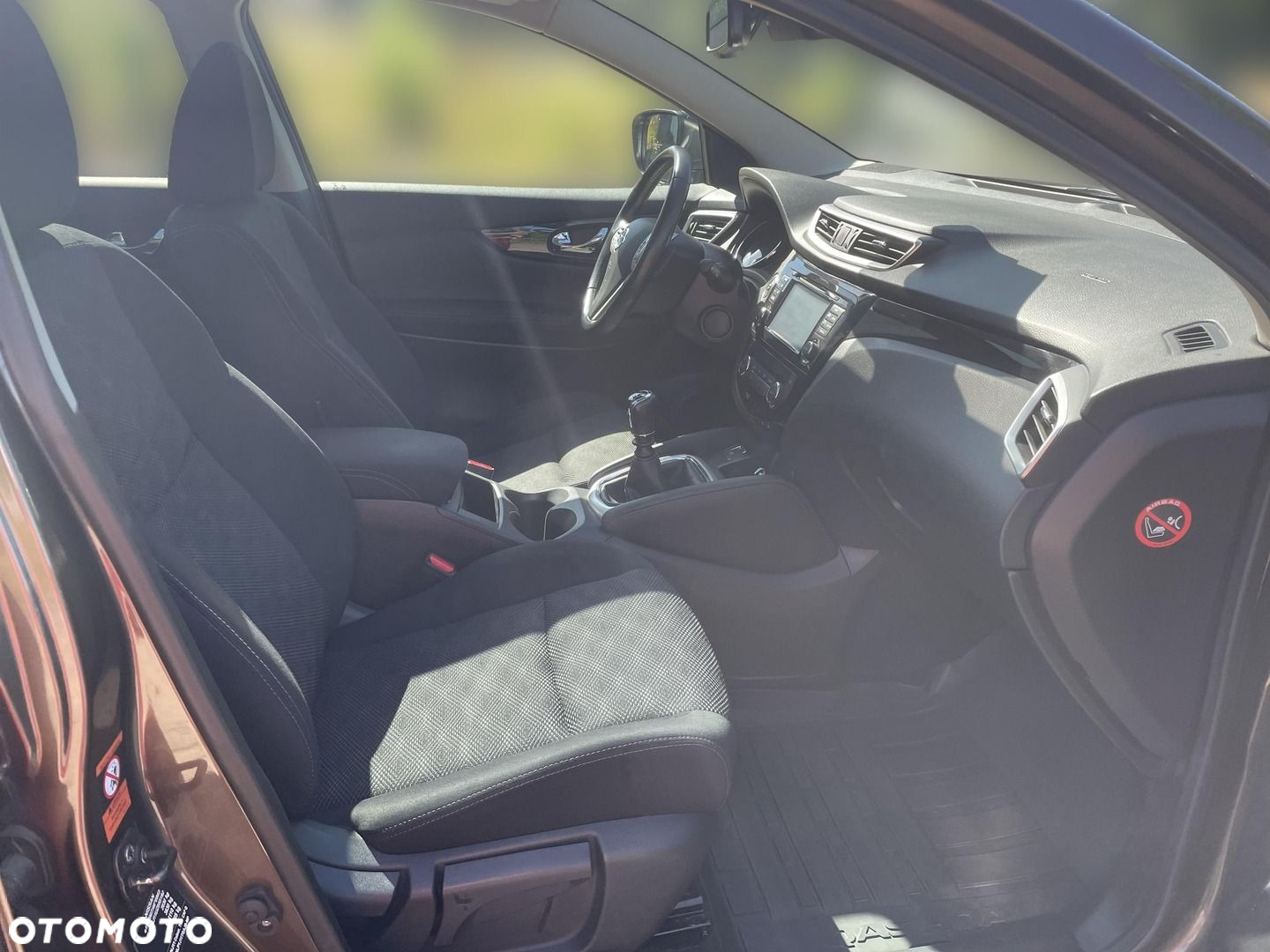 Nissan Qashqai 1.6 DCi 4x4 N-Connecta EU6 - 9