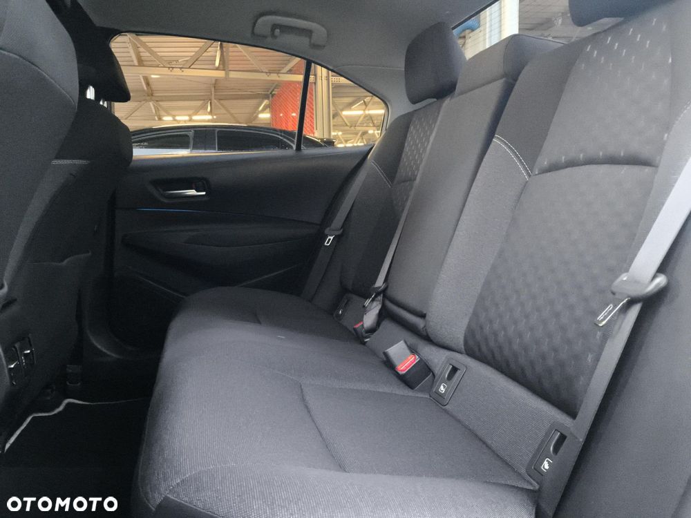 Toyota Corolla 1.8 Hybrid Style - 14