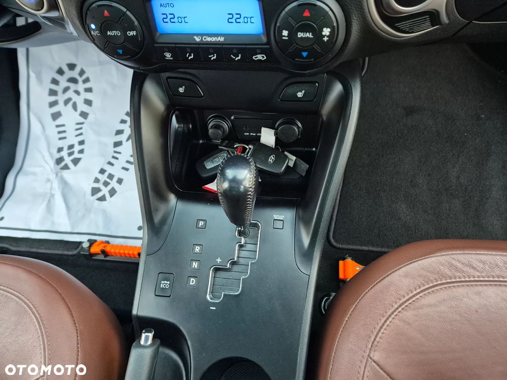 Hyundai ix35 2.0 CRDi Premium 4WD - 27