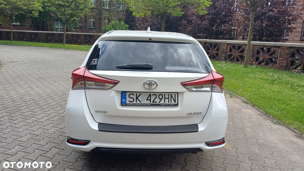 Toyota Auris 1.33 VVT-i Active - 3