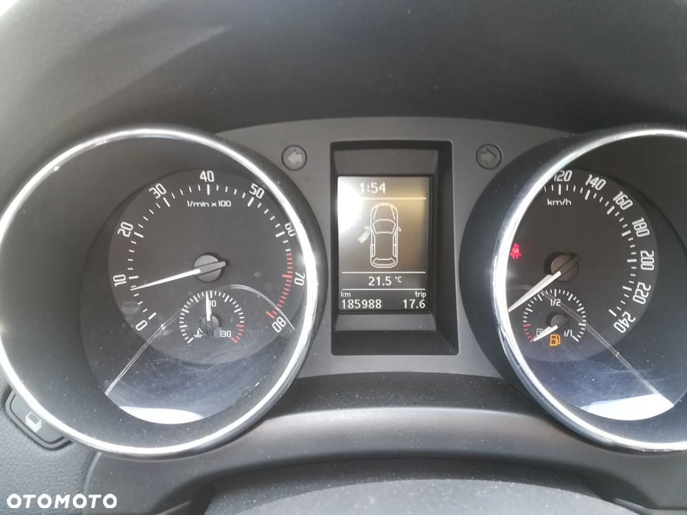 Skoda Yeti 1.2 TSI FAMILY - 10