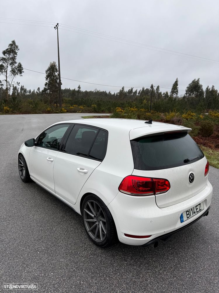 VW Golf 2.0 TDi DPF GTD - 10