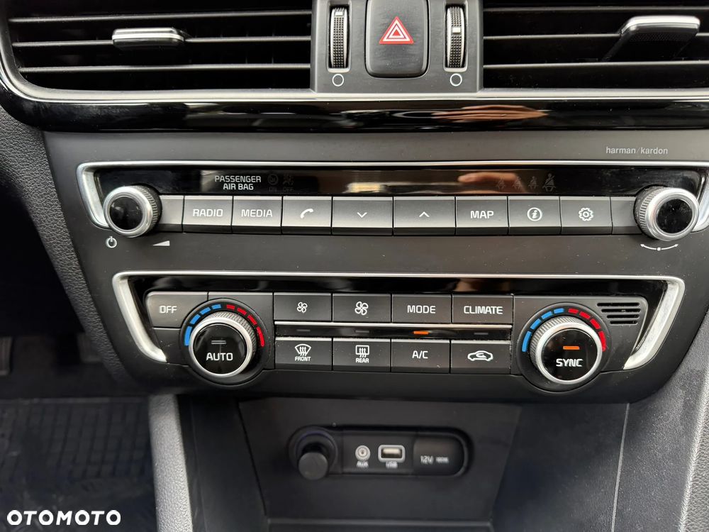 Kia Optima - 15