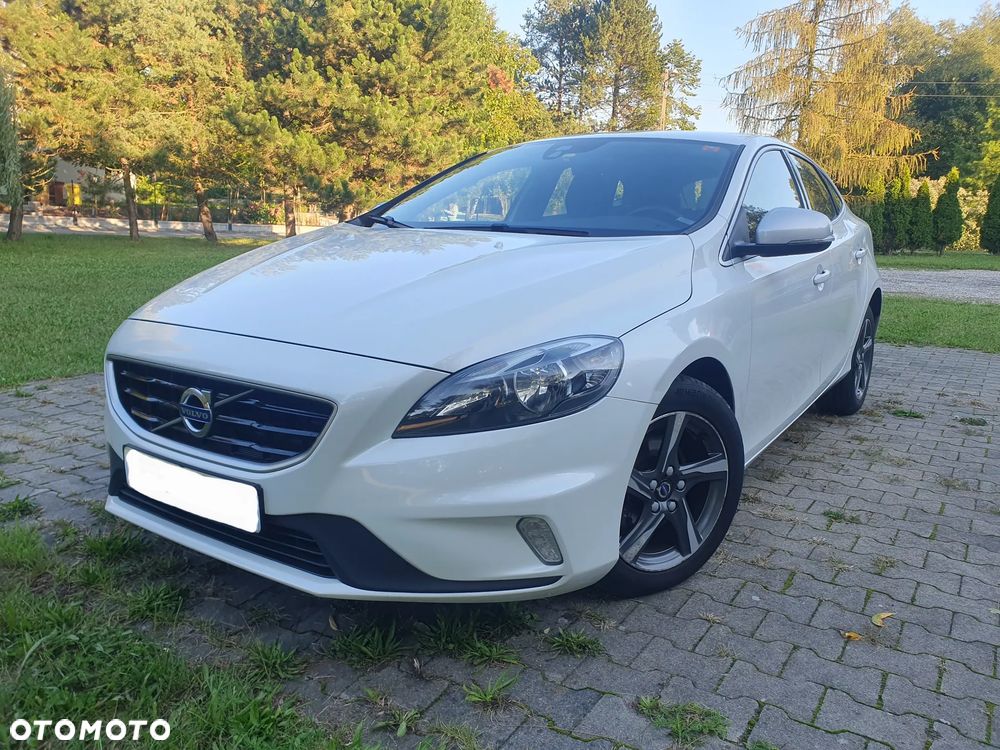 Volvo V40 D2 Drive-E R-Design Kinetic - 33