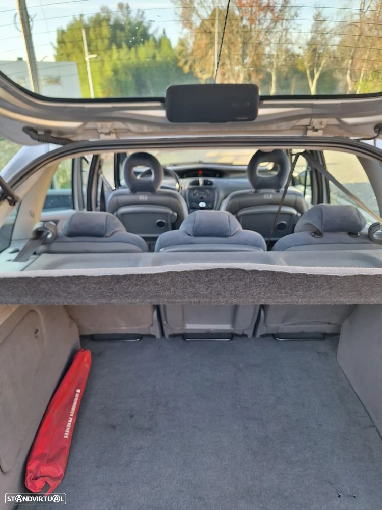 Citroën Xsara Picasso 1.6 HDi Confort - 8