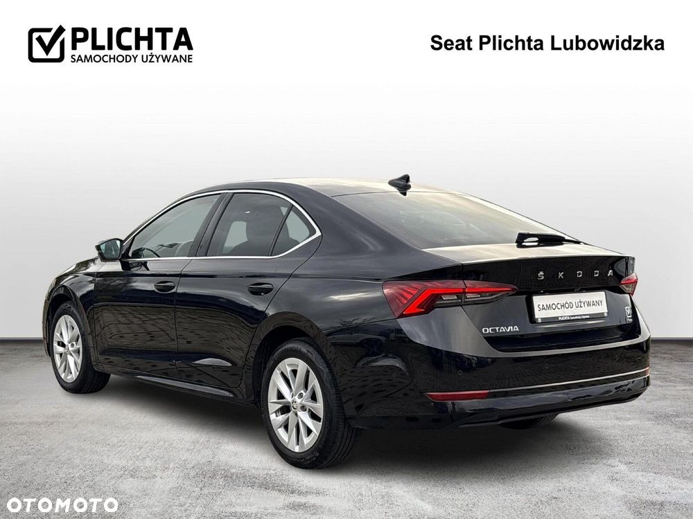 Skoda Octavia 2.0 TDI Ambition DSG - 3