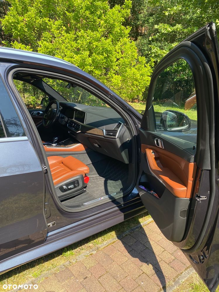 BMW X5 xDrive40i - 11