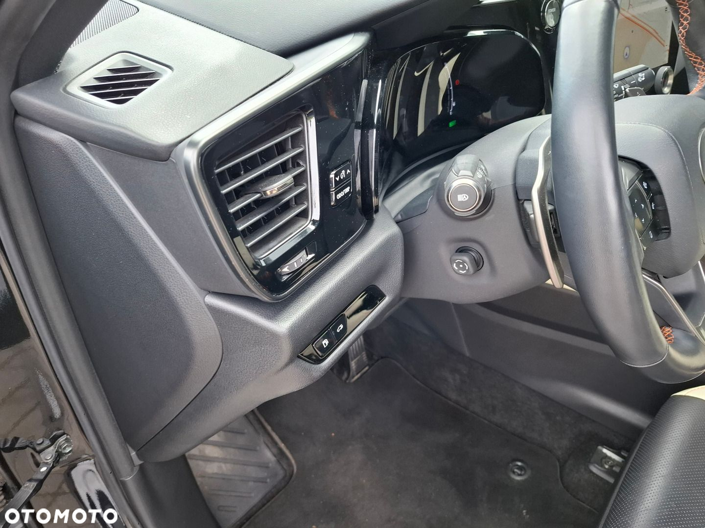 Lexus NX - 14