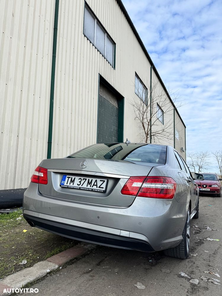 Mercedes-Benz E 200 CGI BlueEFFICIENCY Automatik - 1