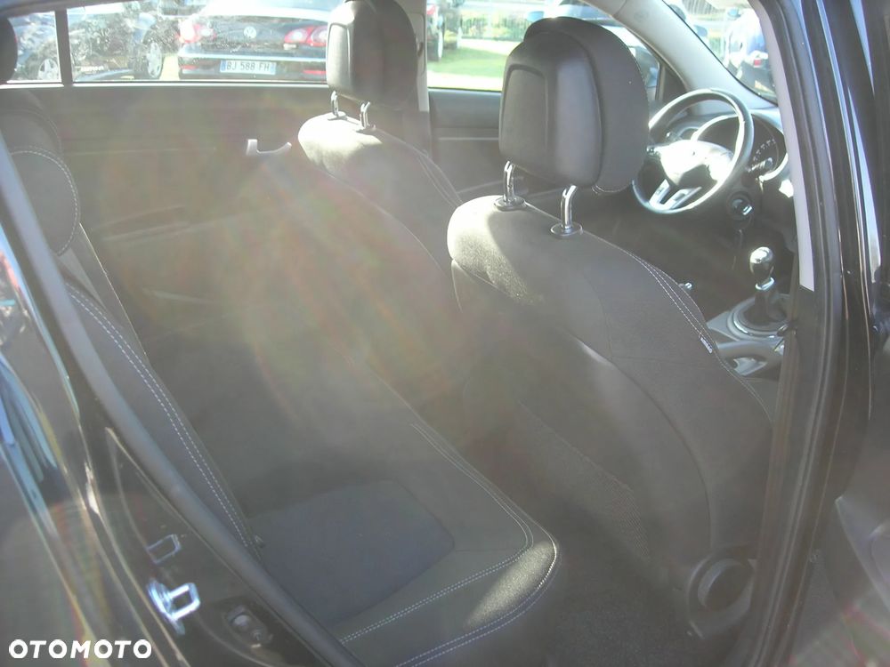 Kia Sportage ver-1-7-crdi-2wd-edition-7 - 18