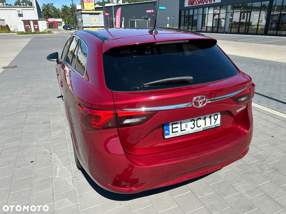 Toyota Avensis 2.0 Prestige MS - 6