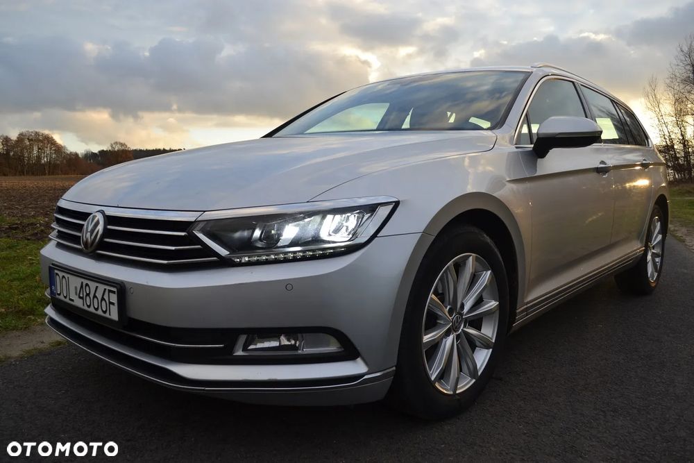 Volkswagen Passat 2.0 TDI (BlueMotion Technology) Highline - 3