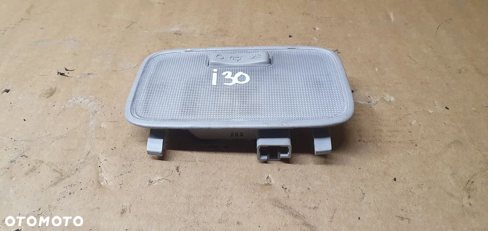 Lampka podsufitki oświetlenie kabiny Hyundai I30 I 92850-1M000 - 2