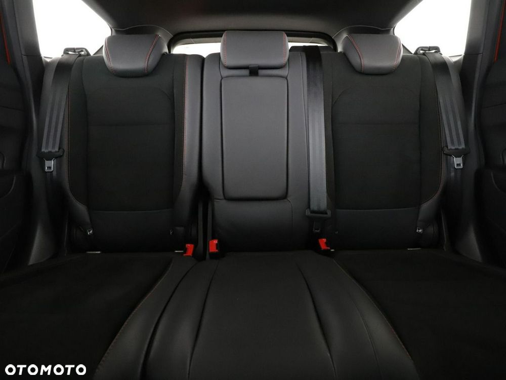Ford Kuga 1.5 EcoBoost 2x4 ST-Line - 19