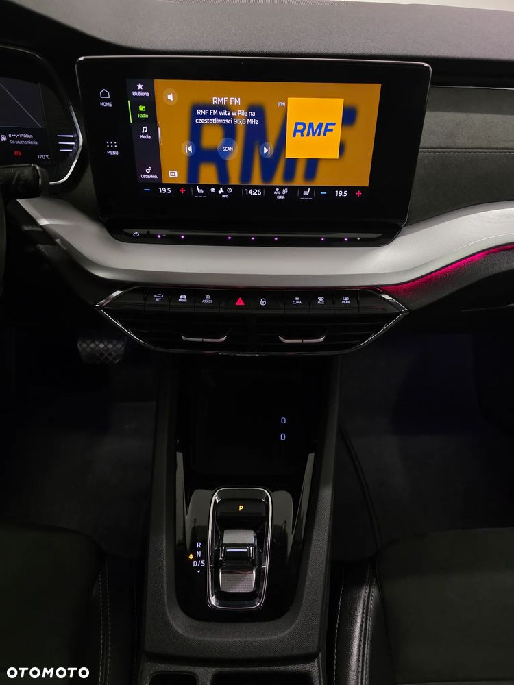 Skoda Octavia 2.0 TDI DSG Exclusive Plus - 10